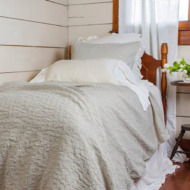 HiEnd Accents Porto Matelassé Textured 3 Piece Duvet Cover Set