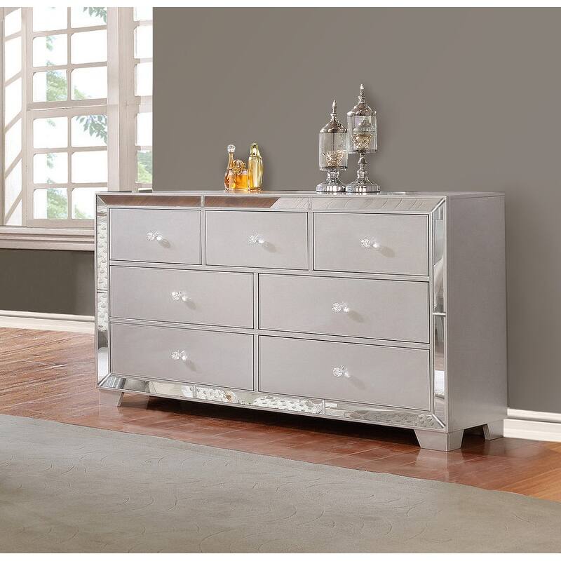 Everly a Crystal Tufted with LED lightning Bedroom Set