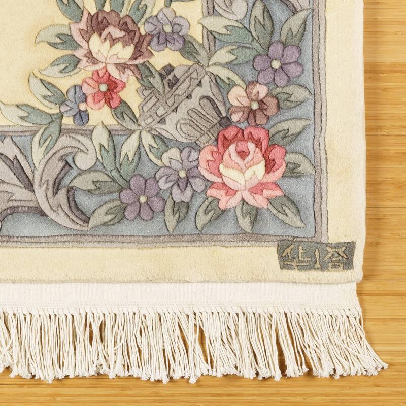 Gertmenian Oriental Estate Traditional Oriental Floral Border Metallion Hand Knot Wool Area Rug Collection