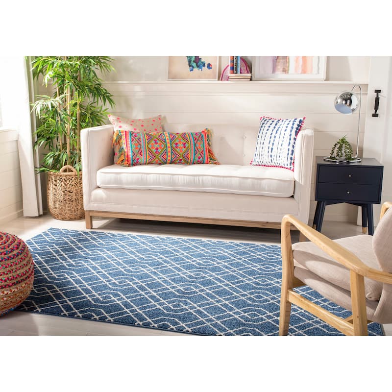 SAFAVIEH Amherst Aureliane Modern Rug