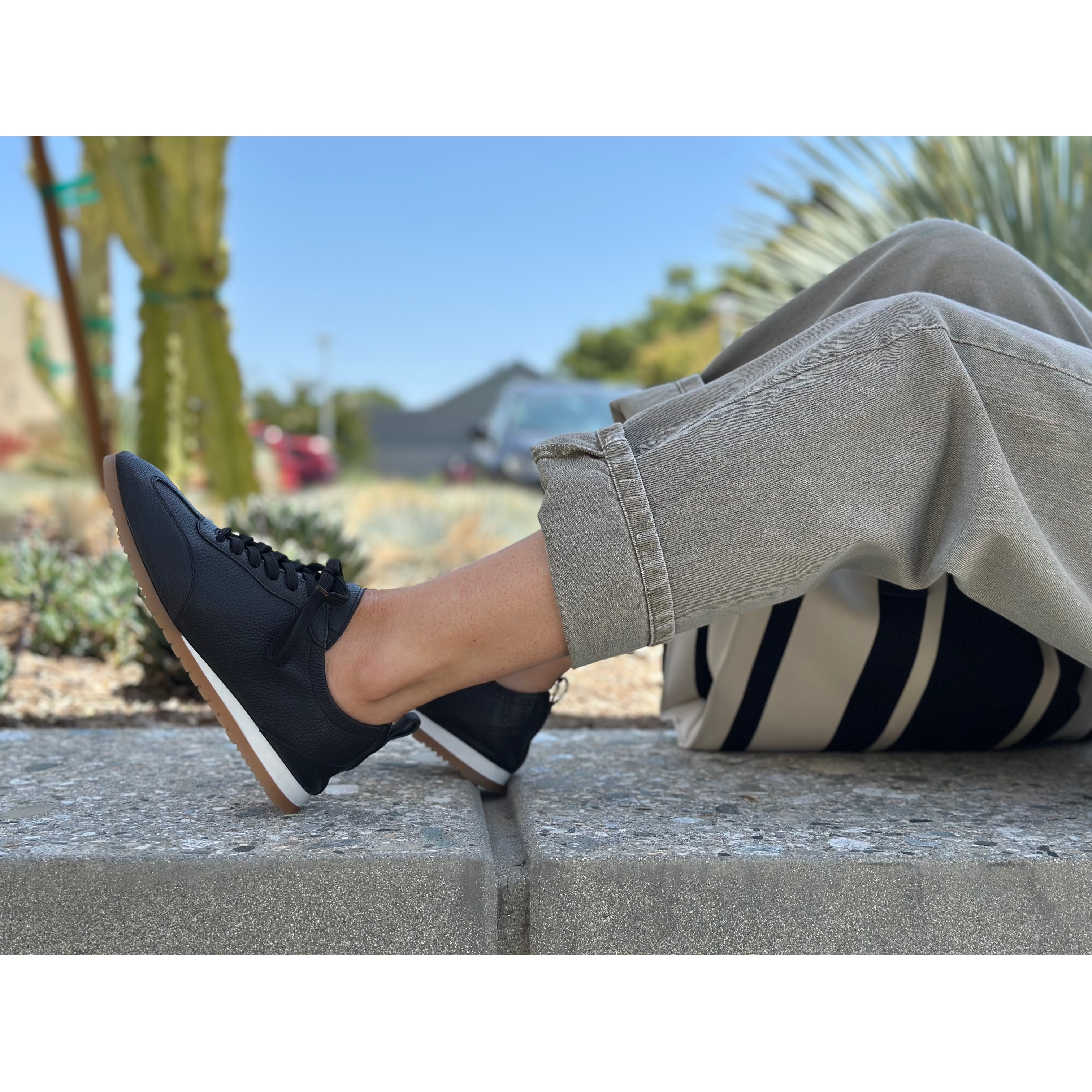 セルシーアンドルモン5点 Chanel Suede Gate No. 5 Sandals – Justin Reed