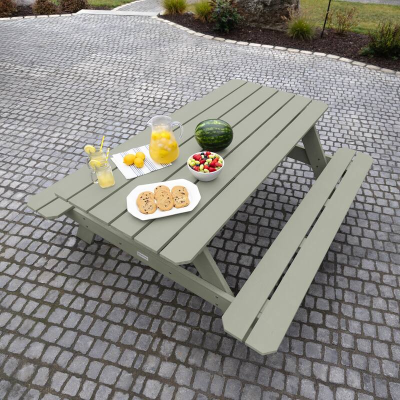 HIGHWOOD Eco-friendly Picnic Table