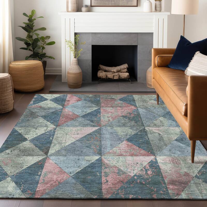 Machine Washable Indoor/ Outdoor Contemporary Diamonds Chantille Rug