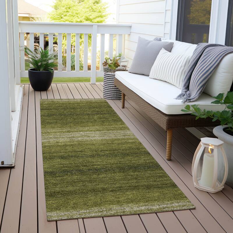 Machine Washable Indoor/ Outdoor Ombre Stripe Chantille Rug