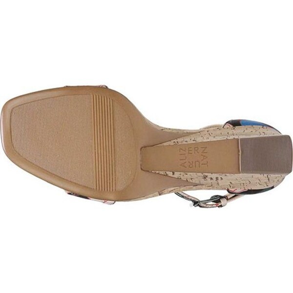 naturalizer zenia wedge sandal