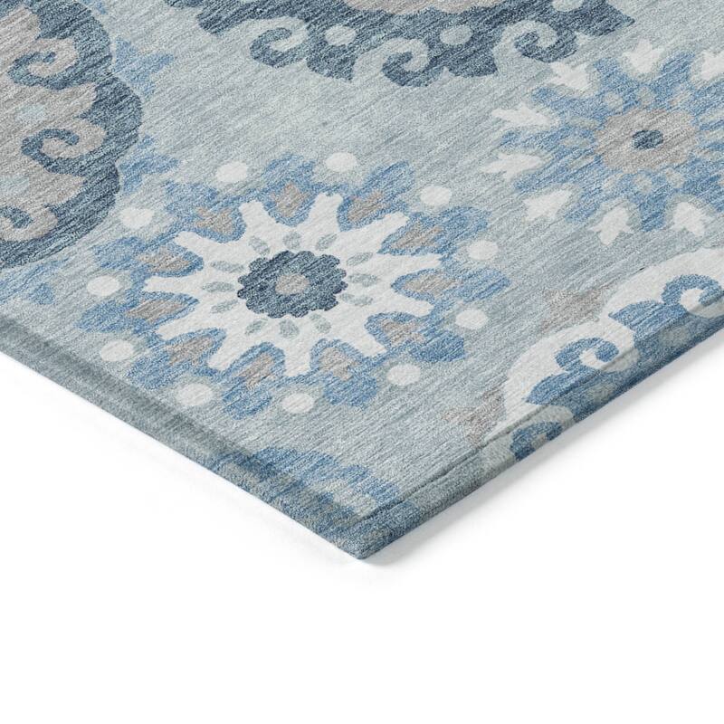HomeRoots Floral Medallion Transitional Rectangle Outdoor Rug