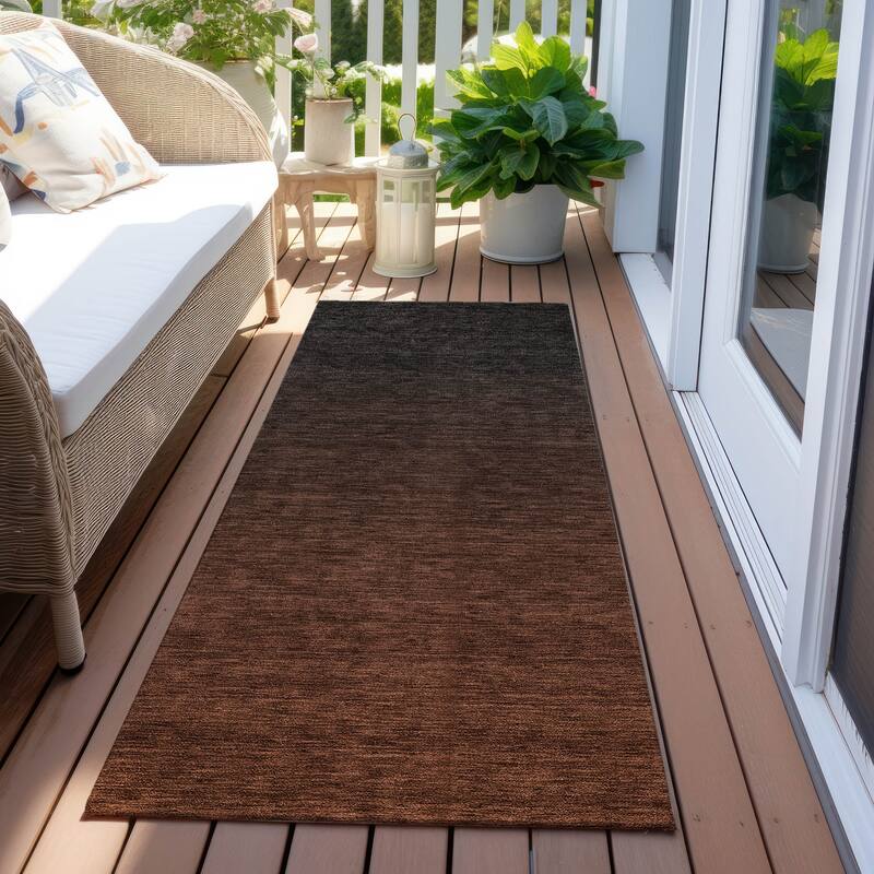 Machine Washable Indoor/ Outdoor Chantille Ombre Solid Rug - Paprika - 2'3" x 7'6"