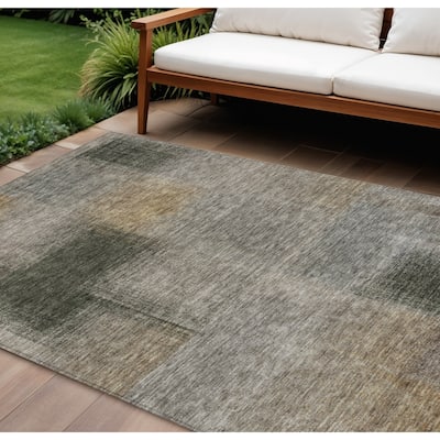 HomeRoots Abstract Transitional Rectangle Outdoor Rug