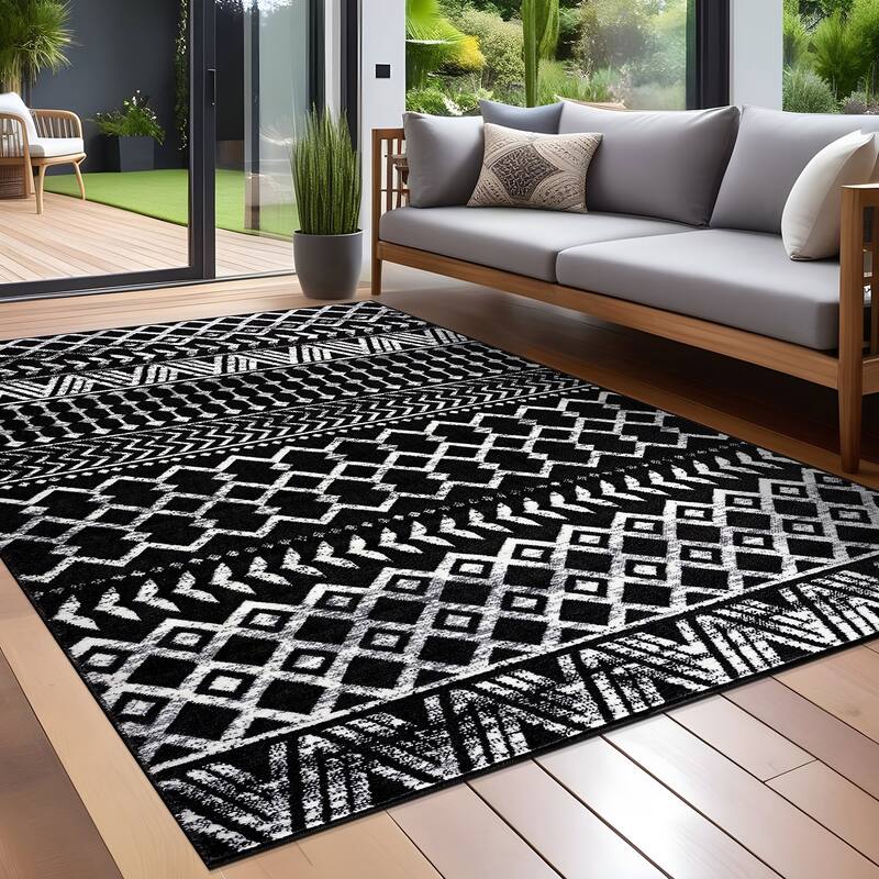 Beverly Rug Diamond Moroccan Bohemian Trellis Indoor Area Rug