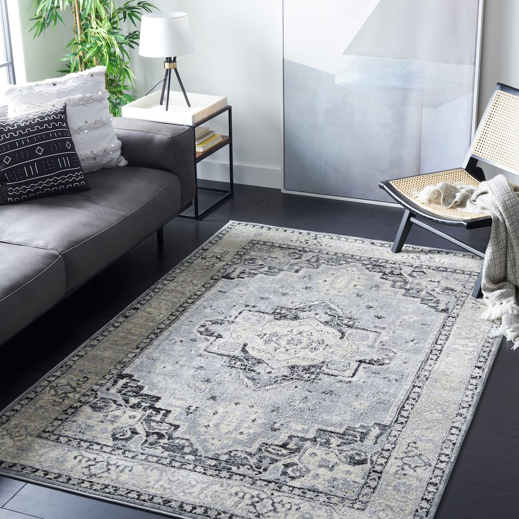 SAFAVIEH, Brentwood Eustachia Oriental Distressed Rug - 9' x 12'