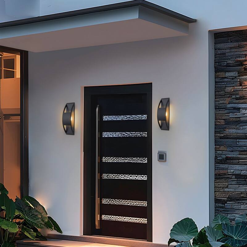 1-Light Matte Black Integrated LED Outdoor Wall Sconce