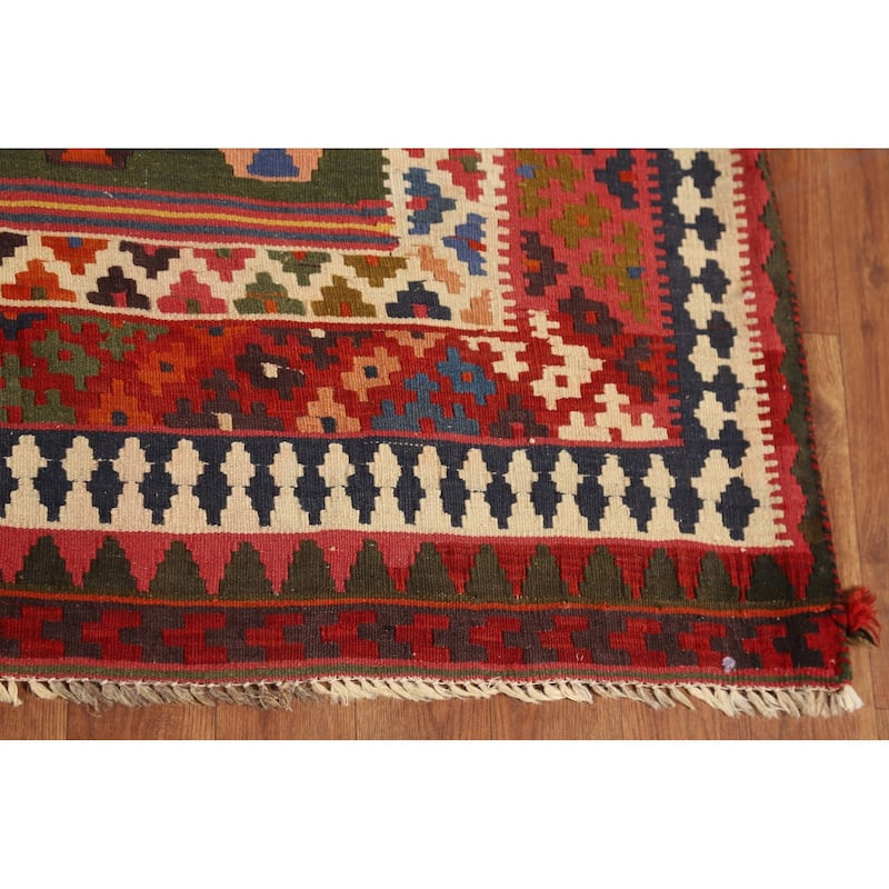 Vegetable Dye Kilim Qashqai Persian Vintage Tribal Wool Carpet - 4'11"x 6'5"