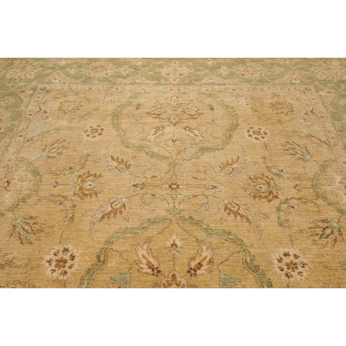 Hand Knotted Beige,Sage Persian Wool Oriental Area Rug (Square) 8' 9