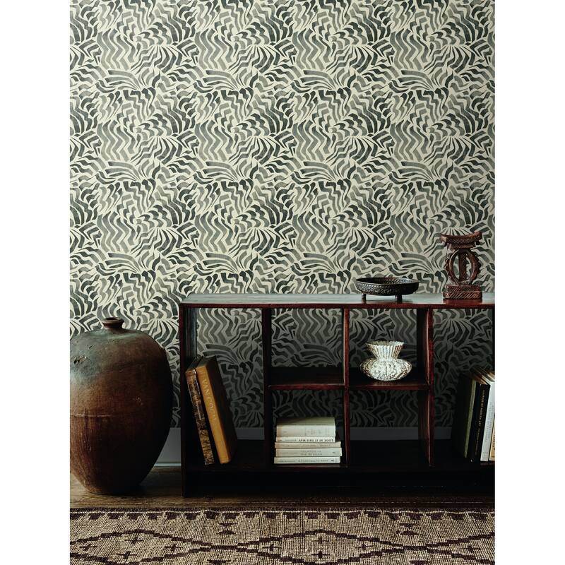 Topeka Zora Wave 27 In W X 27 Ft L Wallpaper - Charcoal