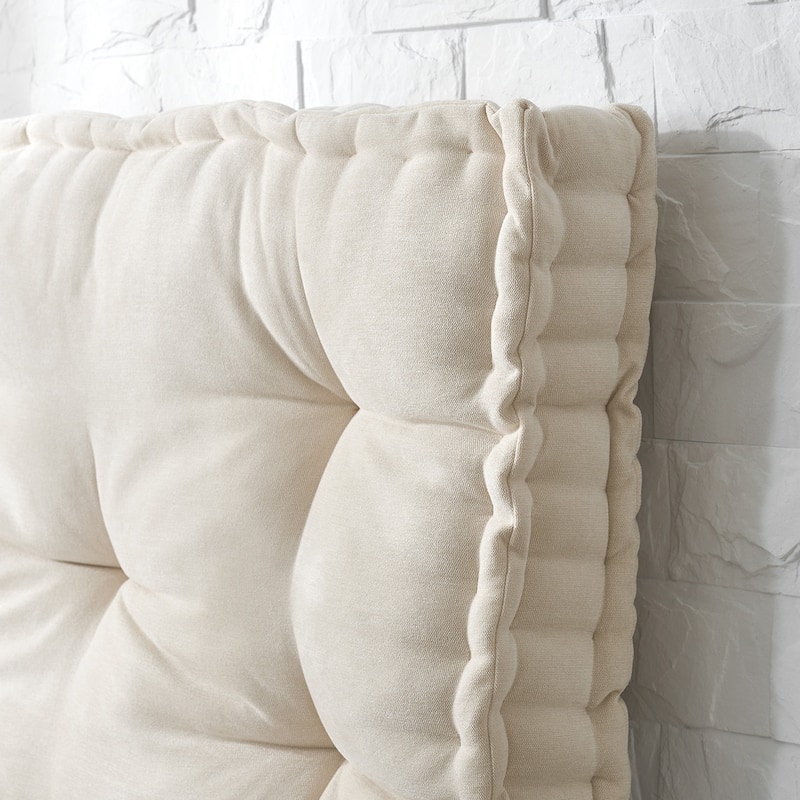 Rainha® - Classic Tufted College Headboard