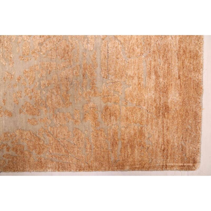 ECARPETGALLERY Hand-knotted Legacy Tan Silk, Wool Rug - 2'6 x 10'0