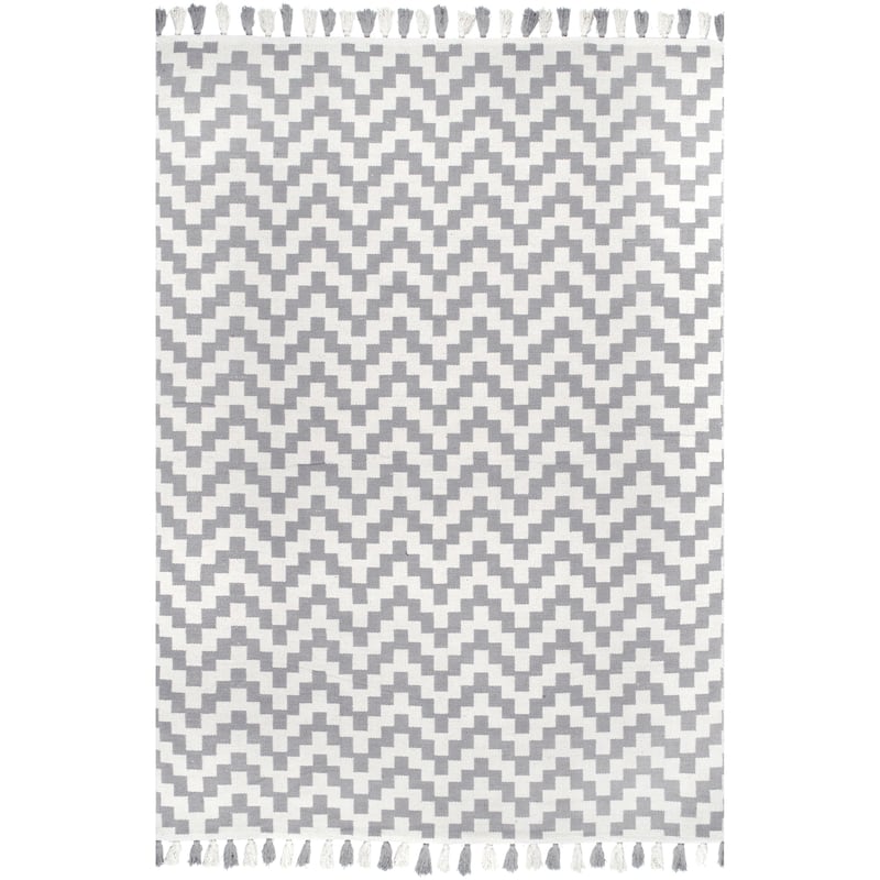 Nuloom Geometric Priya Chevron Cotton Tassel Area Rug