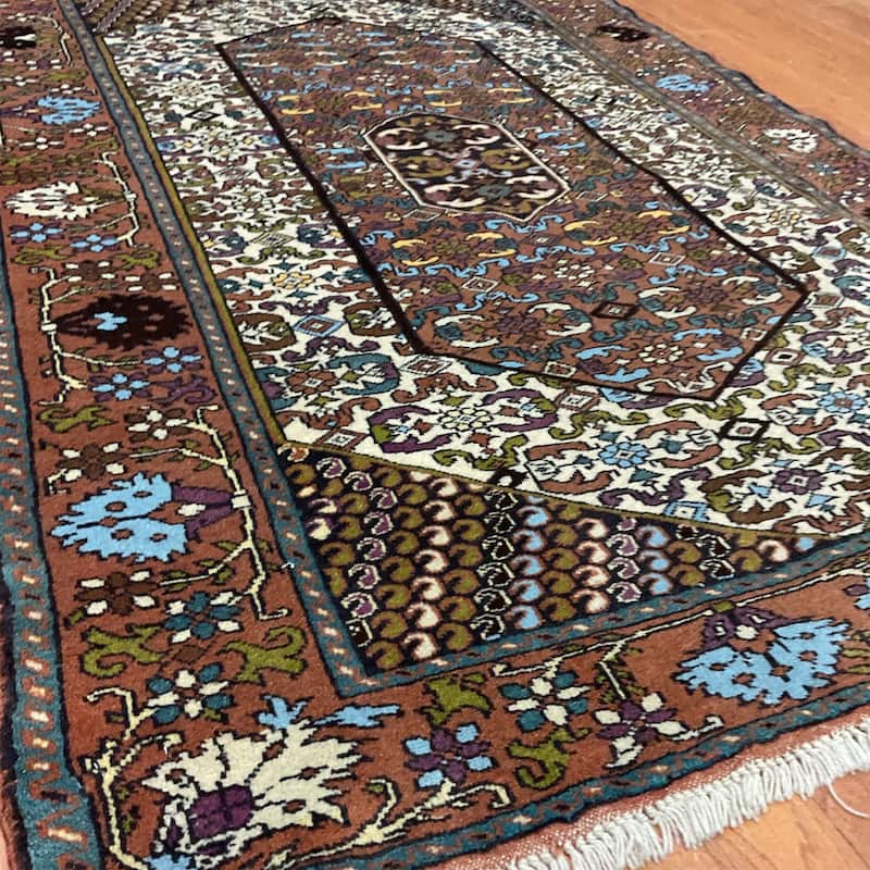 HERAT ORIENTAL Handmade Kurdish Wool Rug - 4'2" x 5'8"