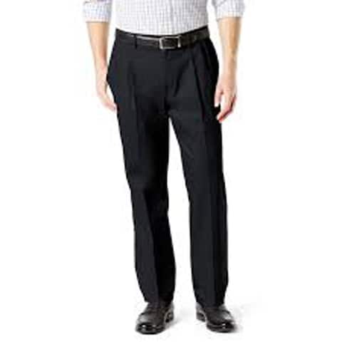 Dockers Men's Signature Khaki Classic-Fit Pleated Pant,Black (Stretch) -38W x30L