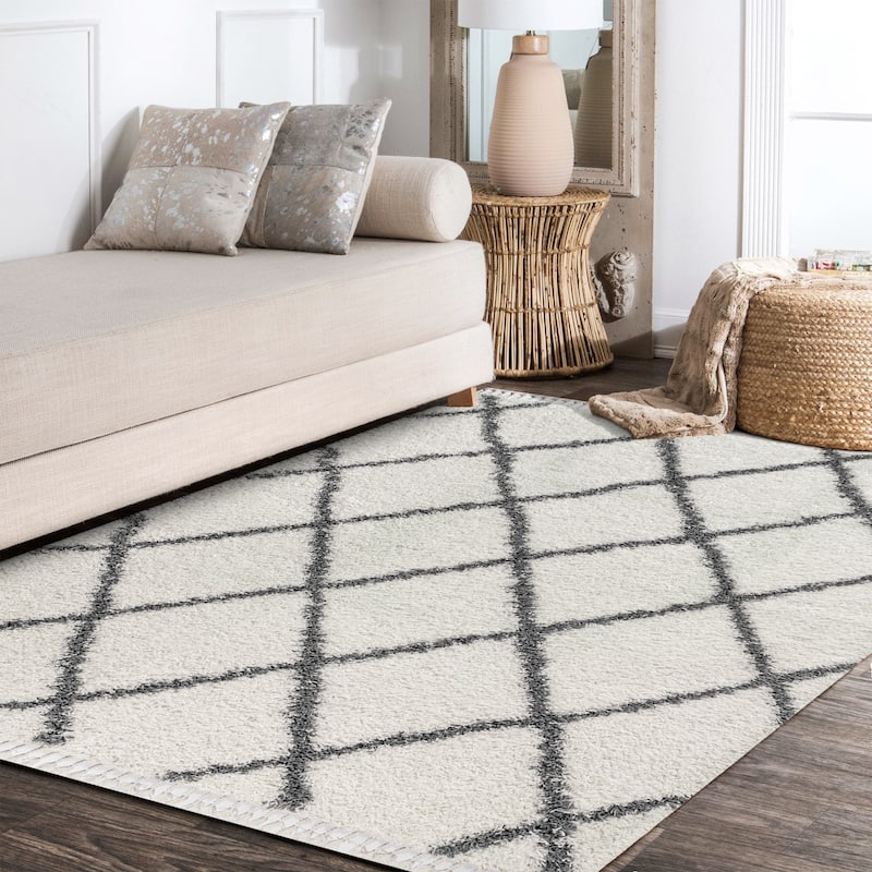 JONATHAN Y Modern Shag Plush Tassel Moroccan Geometric Trellis Area Rug