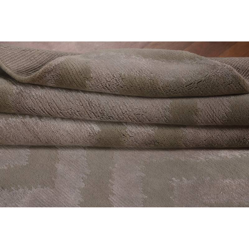 Chevron Style Nepalese Indian Area Rug Handmade Wool Carpet - 6'0" x 8'9"