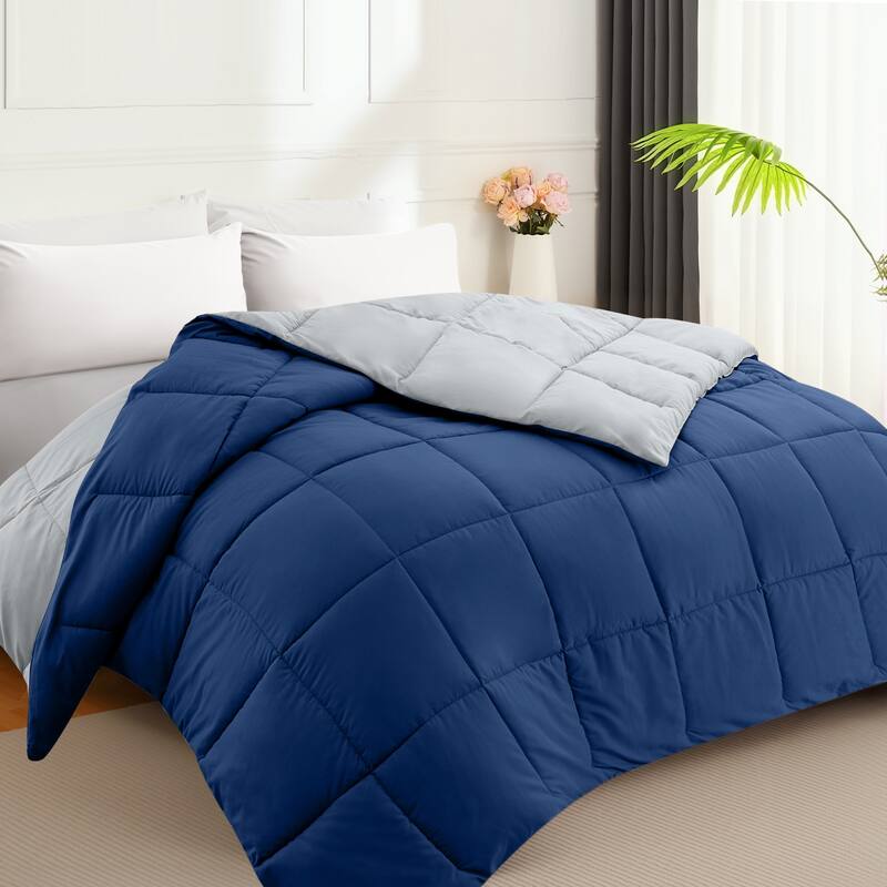 JEAREY Ultra-Lightweight Reversible All-Season Comforter, Cooling Down Alternative Duvet Inserts - King - Navy & Light Grey
