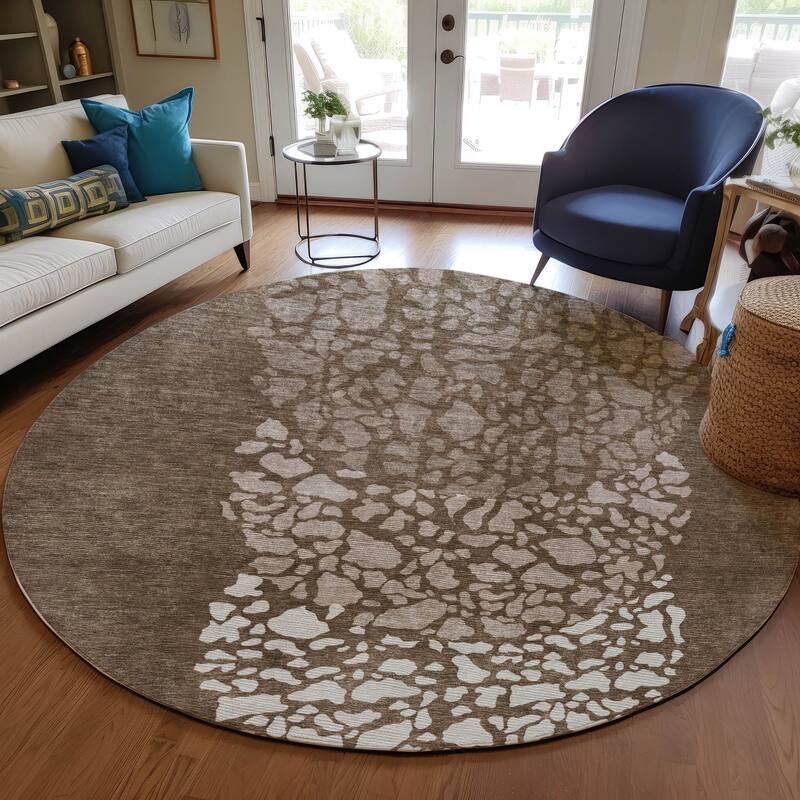 Machine Washable Indoor/ Outdoor Chantille Modern Mosaic Rug - Chocolate - 8' x 8'