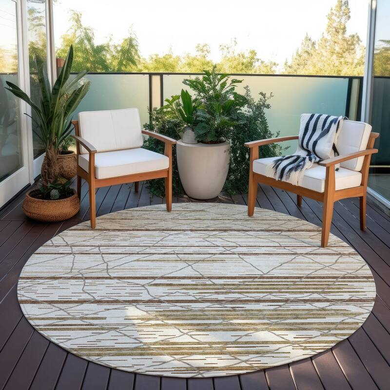 Machine Washable Indoor/ Outdoor Modern Global Chantille Rug