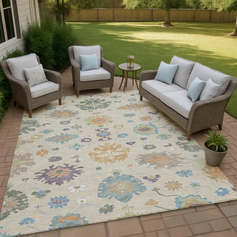 Machine Washable Indoor/ Outdoor Traditonal Delhi Chantille Rug - Beige - 5' x 7'6"