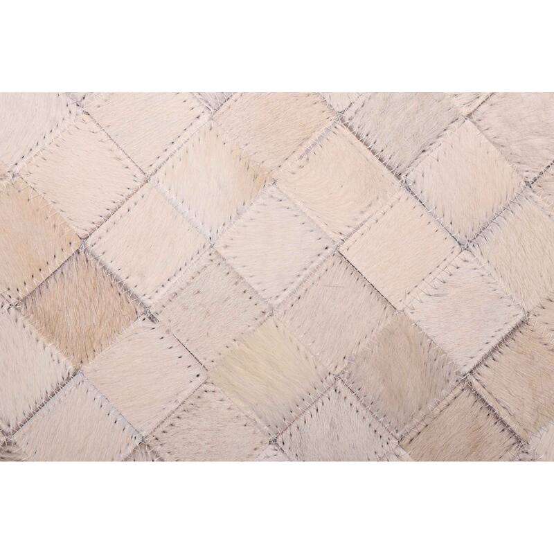 ECARPETGALLERY Handmade Cowhide Patchwork Ivory Leather Rug - 4'0 x 6'0