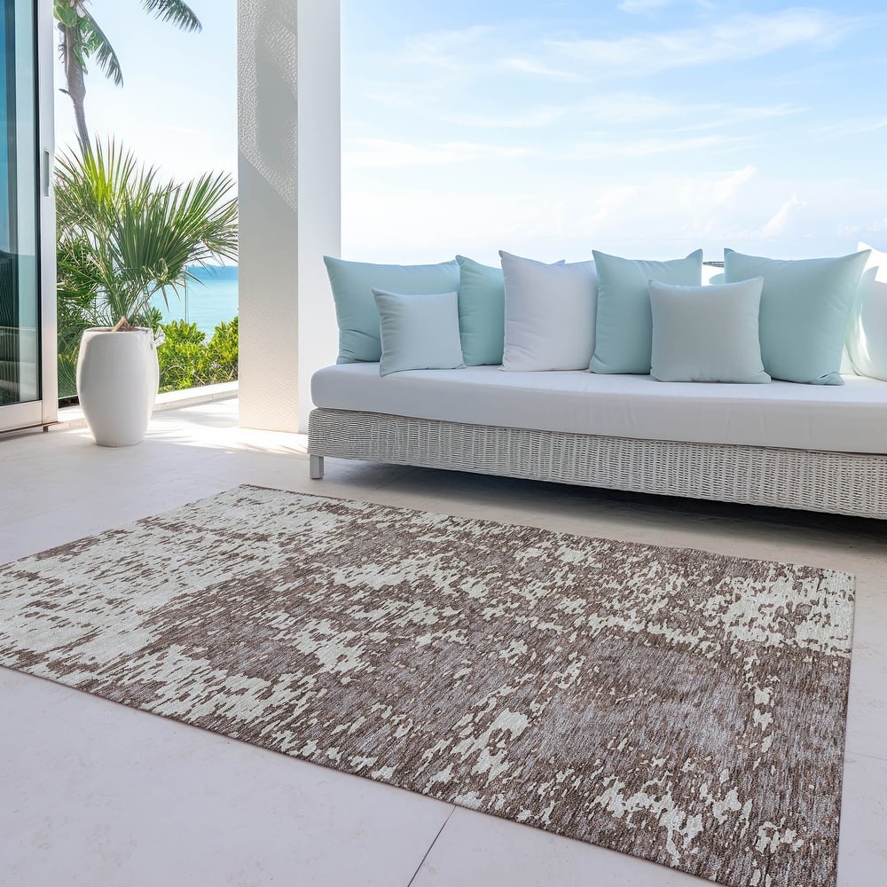 Machine Washable Indoor/ Outdoor Abstract Pixels Chantille Rug