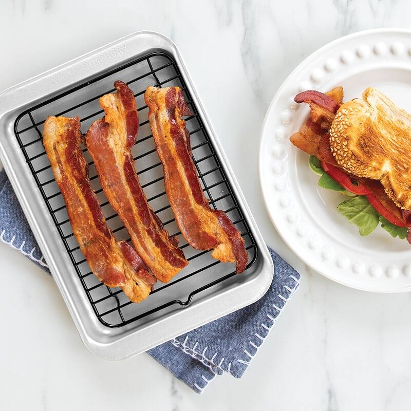 Nordic Ware Naturals Compact Ovenware 2pc Broiler Set - Silver