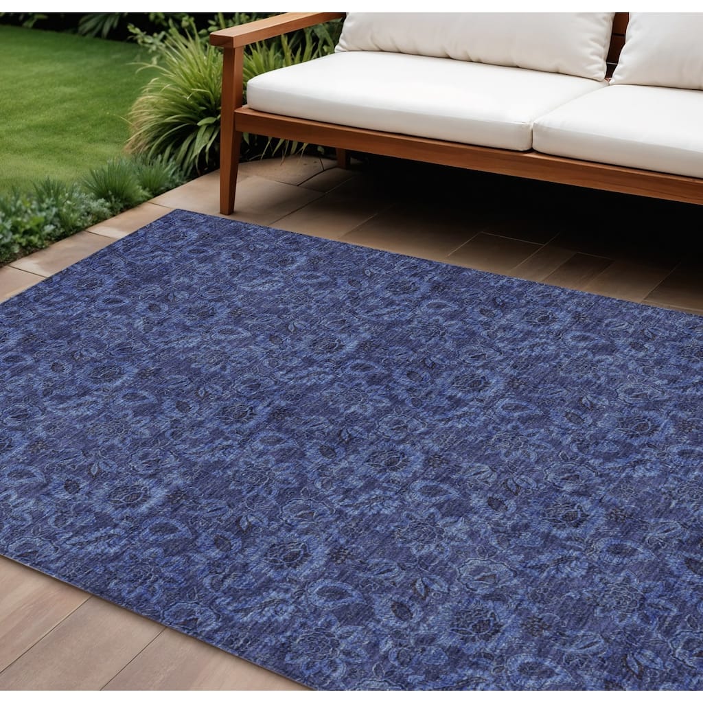 HomeRoots Floral Transitional Rectangle Outdoor Rug