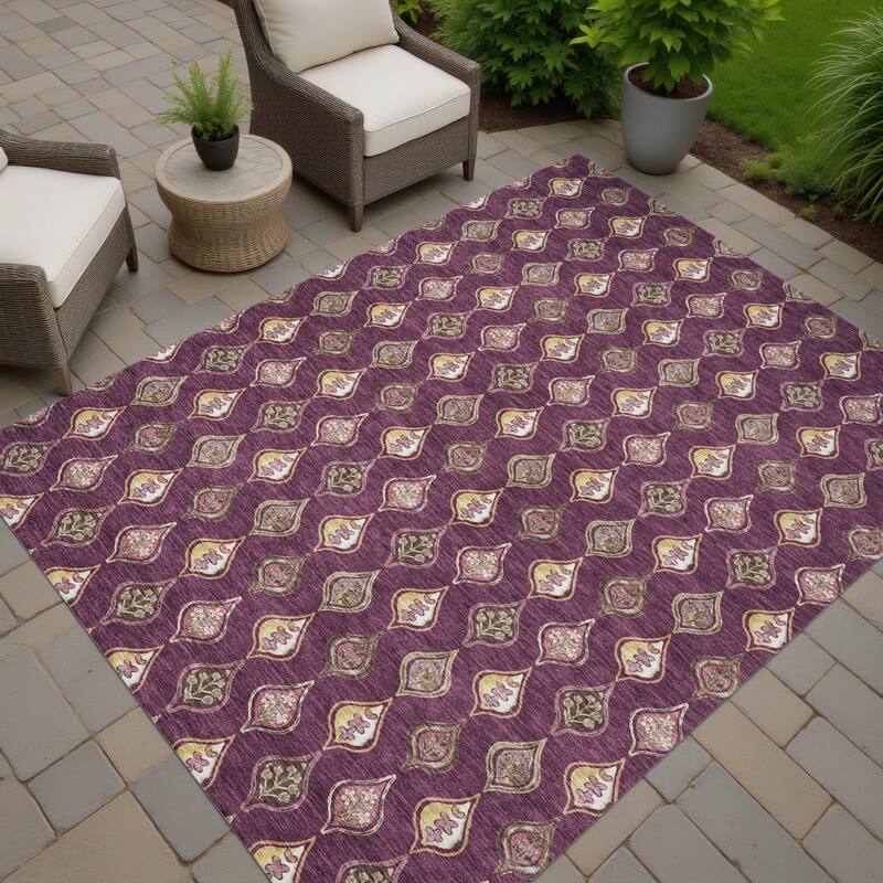 Machine Washable Indoor/ Outdoor Casual Greenwood Chantille Rug