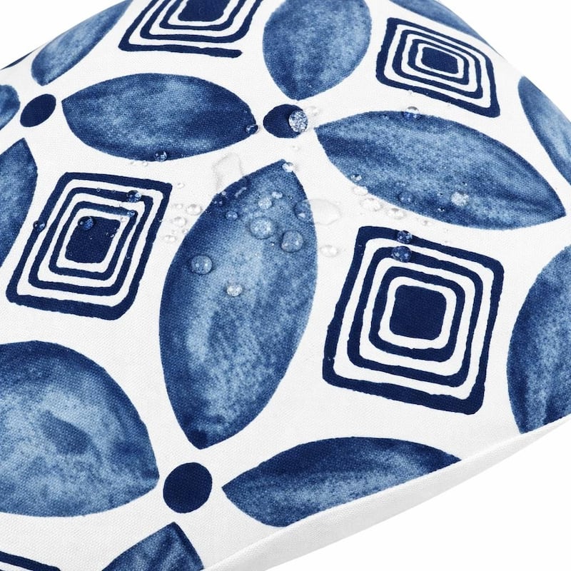 2 Pack Outdoor Throw Pillows, Waterproof & Fade-Resistant Patio Cushions -Soft & Comfortable Decorative Pillow Covers (18x18")