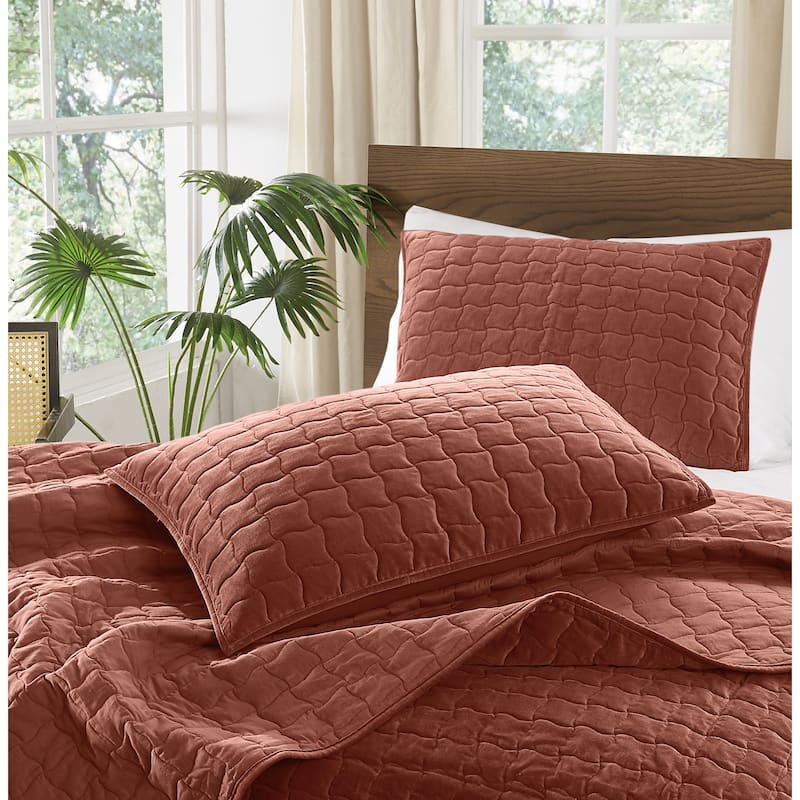 Brooklyn Loom Matte Cotton Velvet Wavy Square Quilt Set
