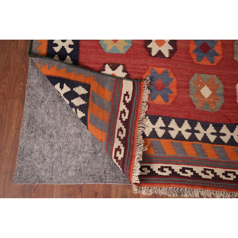 Kilim Qashqai Persian Vintage Rug Hand-Woven Pink Wool Carpet - 5'0"x 7'10"