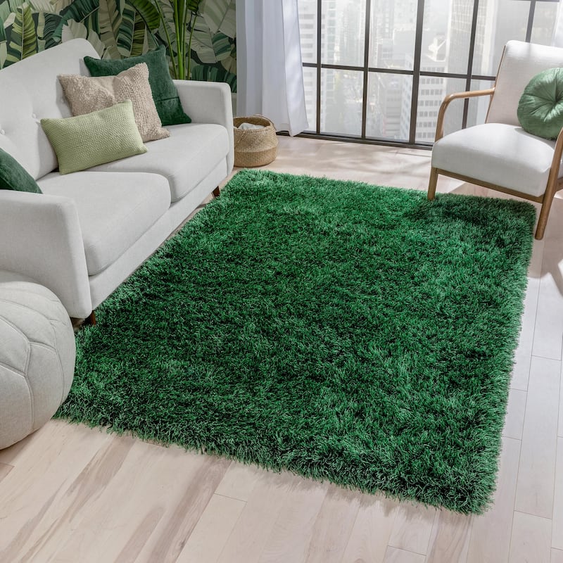 Well Woven Kuki Chie Glam Solid Shag Area Rug