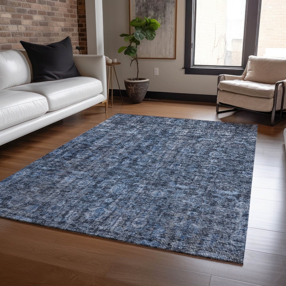 Machine Washable Indoor/ Outdoor Vintage Traditional Chantille Rug