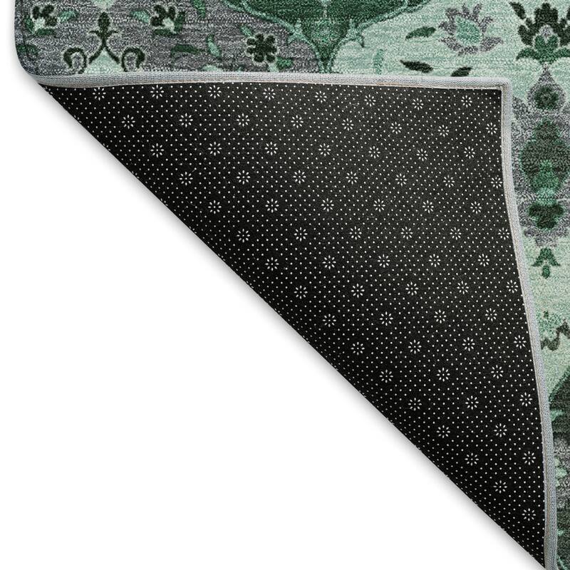 Machine Washable Indoor/ Outdoor Traditional Panel Chantille Rug