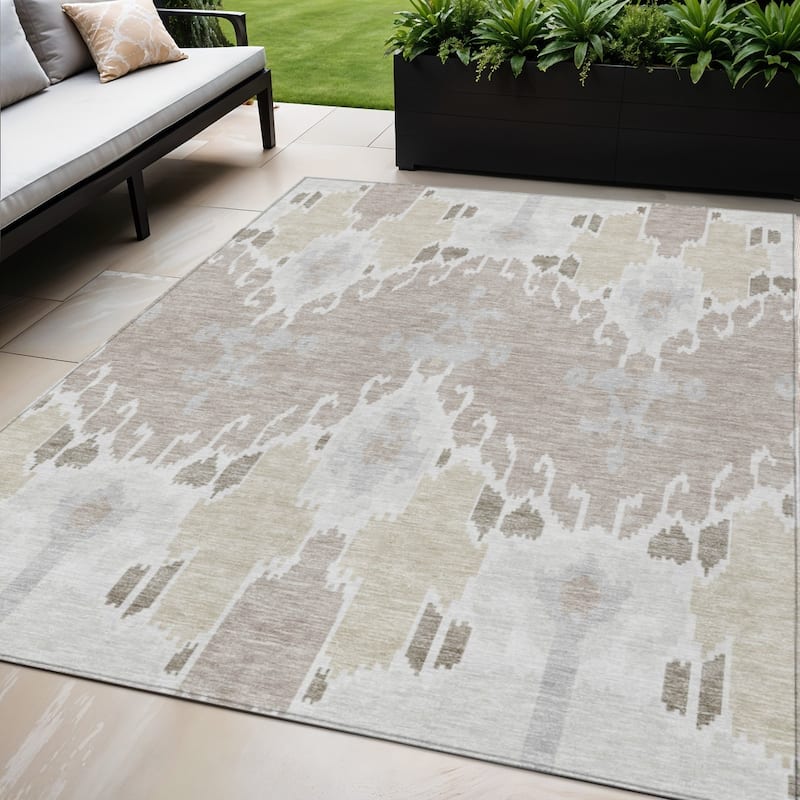 HomeRoots Ikat Transitional Rectangle Outdoor Rug - 5' X 8'