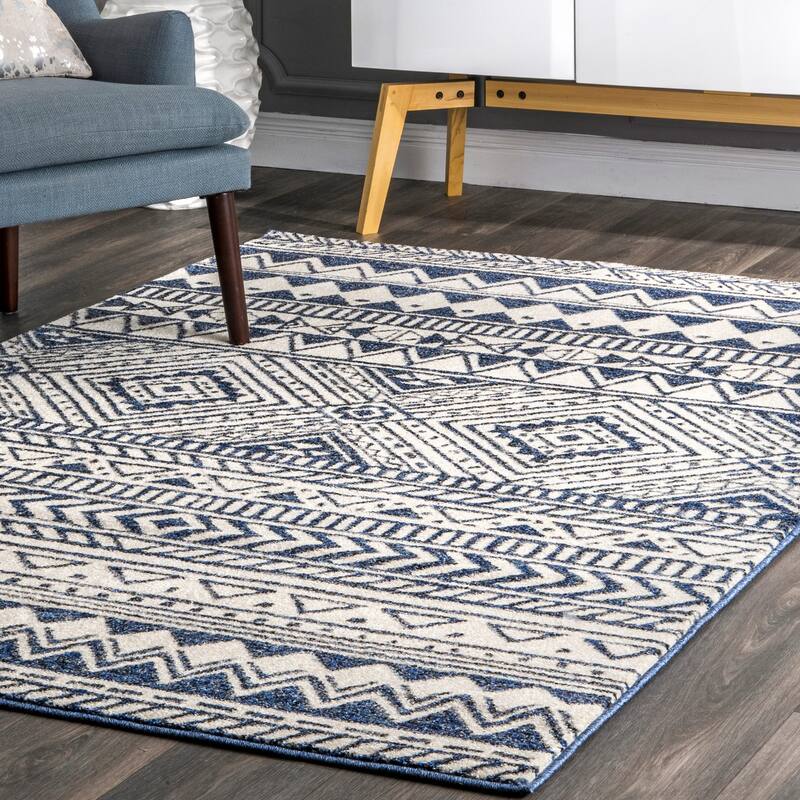 Nuloom Transitional Tribal Becky Area Rug