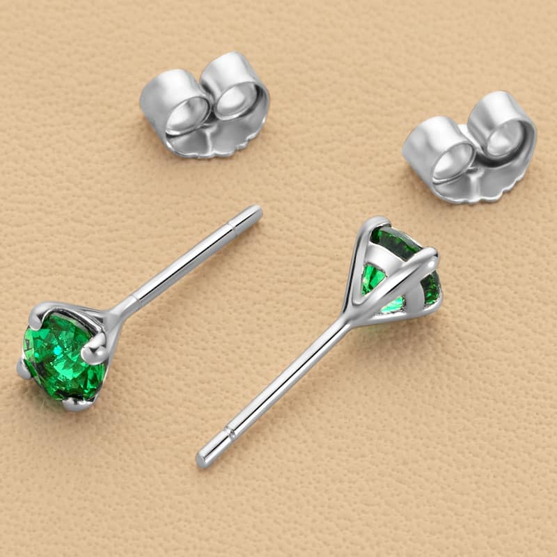 14k Gold 4mm Round Alexandrite Solitaire Stud Earrings