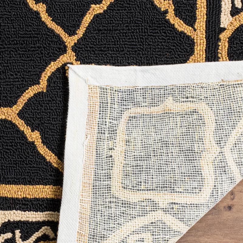 SAFAVIEH Handmade Easy Care Trisha Oriental Rug