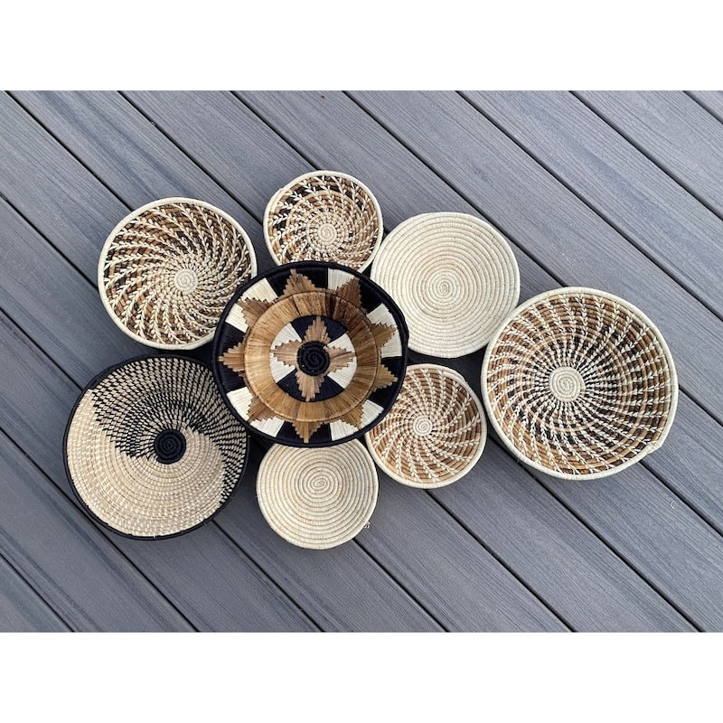 Set Of 8 Natural Color Wall Hanging Baskets 7.5"-12"