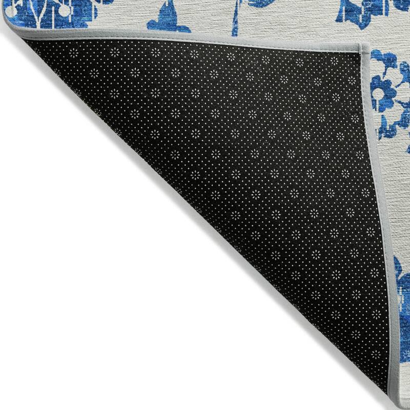 HomeRoots Floral Transitional Rectangle Outdoor Rug