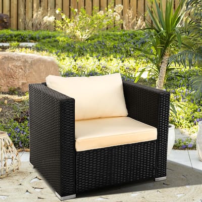 Vrakae Outdoor Patio Rattan Wicker Chair