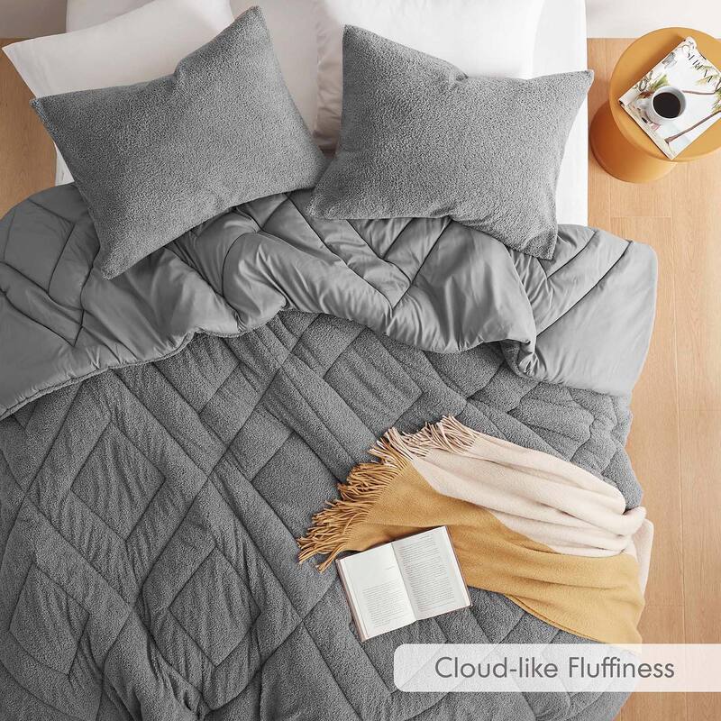 Chelsea Square Kyla Double Diamond Quilted Teddy Comforter Set