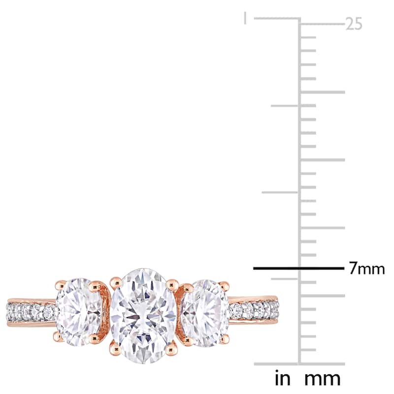Miadora 1 4/5ct DEW Moissanite 3-Stone Engagement Ring in 10k Rose Gold