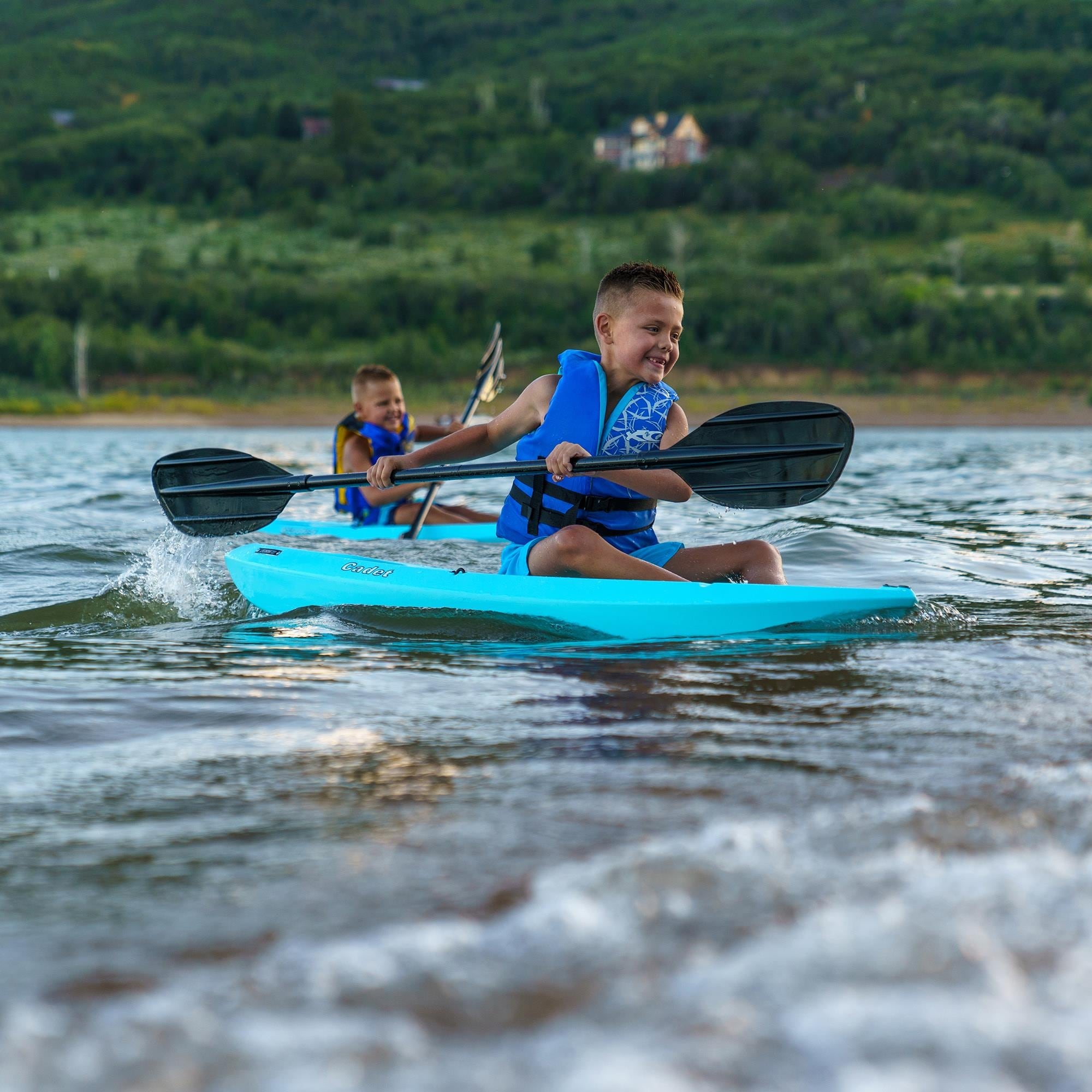 定価121,000円 未使用 YOUTH OF THE WATER comoli Lifetime Cadet Youth Kayak, Maya Blue - On Sale - Overstock - 39886958